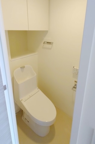 トイレ　同マンションの別部屋参照