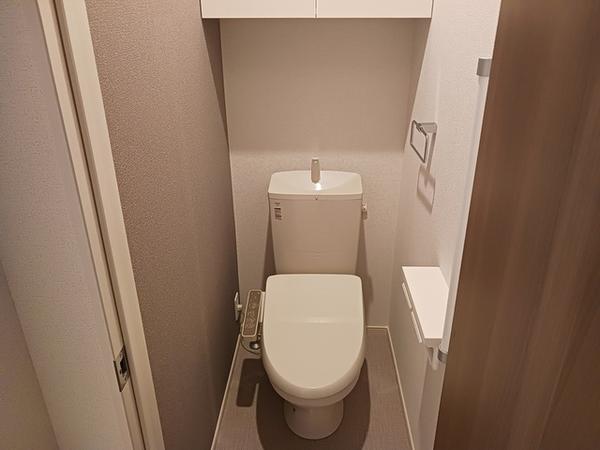 ＪＲ中央線 石和温泉駅 徒歩20分 2階建 築2年のトイレ写真