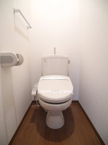 トイレ　※別室同間取りのお部屋です。現況を優先します。