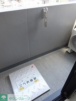 バルコニー　バルコニー