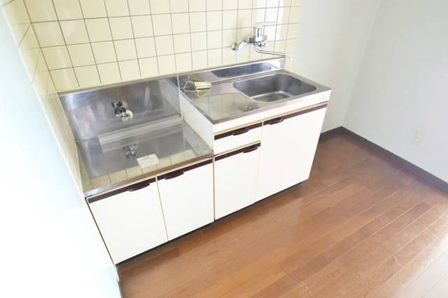 キッチン　スーリール平田