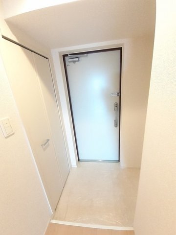 ケイマイティ IIの玄関写真