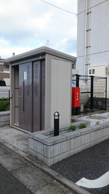 その他　専用ゴミ捨て場です。