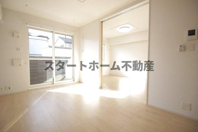 居室・リビング　ゆったりとした居間です