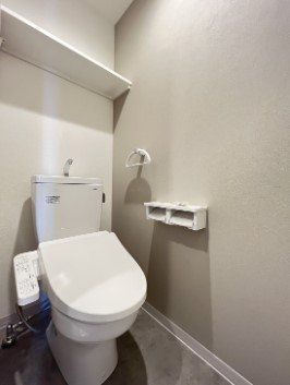 トイレ　※代表タイプの写真のため実際と異なる場合がございます