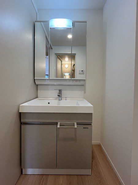 洗面設備　※代表タイプの写真のため実際と異なる場合がございます