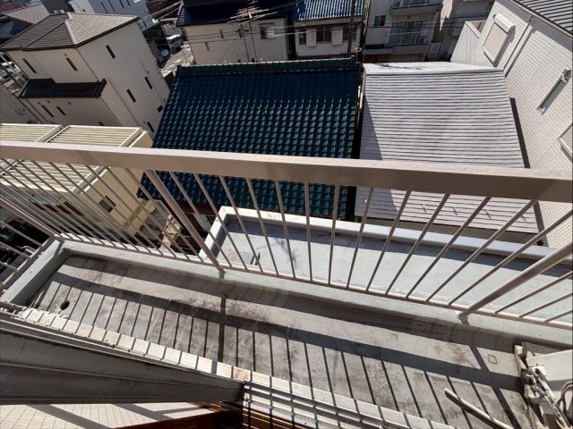 バルコニー　ノマツビル