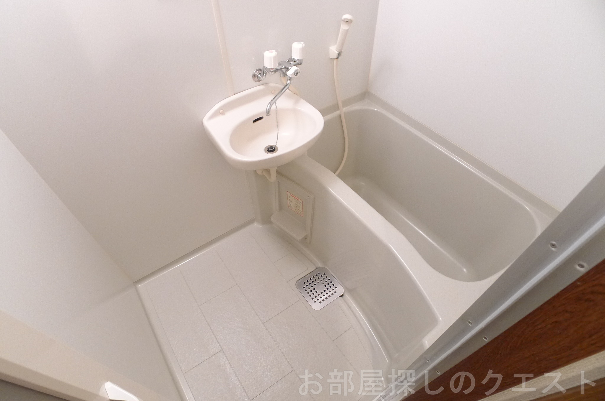 バス・シャワールーム　（写真は同仕様）