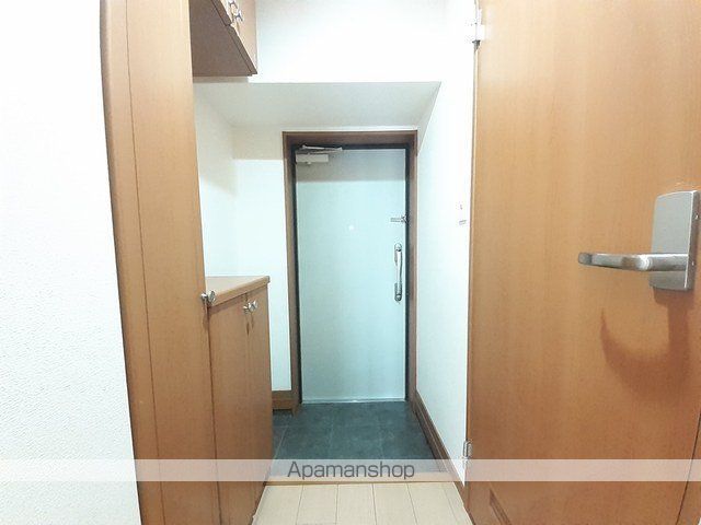 ＪＲ篠栗線 柚須駅 徒歩6分 10階建 築19年の玄関写真