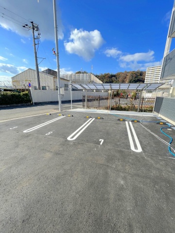 ホームセンター　エディオン吉浦店（ホームセンター）まで612m