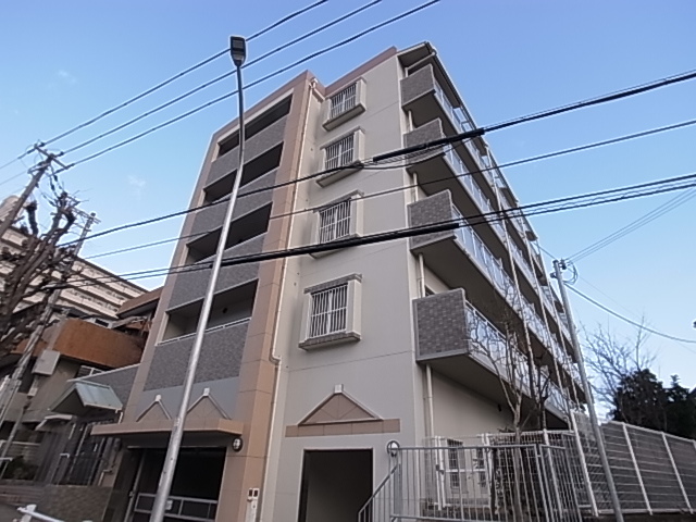 神戸市長田区大塚町のマンションの建物外観