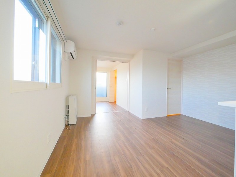 居室・リビング　配置がしやすいお部屋です♪
