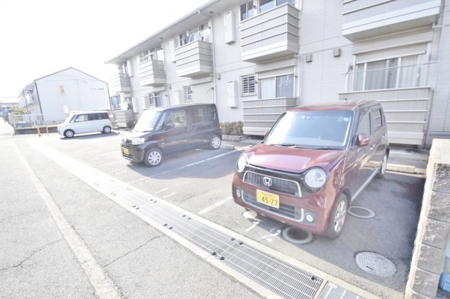 シャルム加太の建物外観