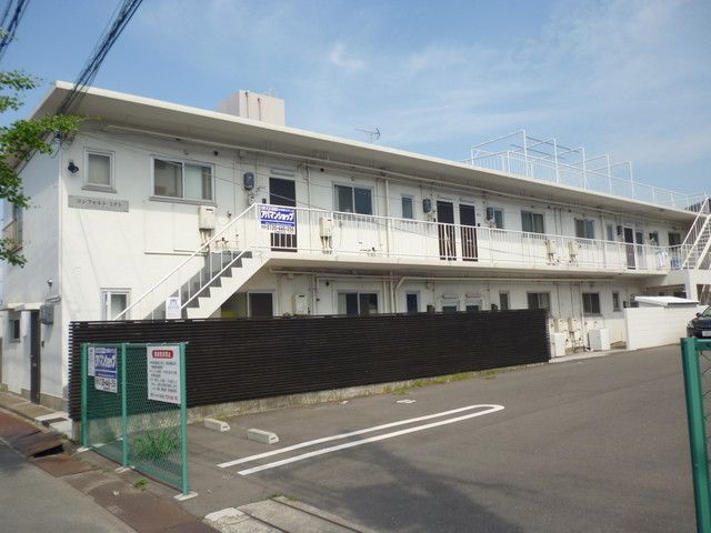 和歌山県和歌山市築港５（アパート）の賃貸物件の外観