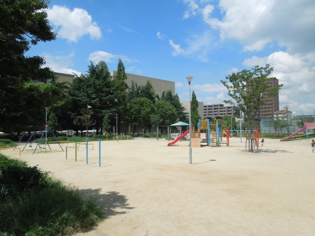 【エスリード長居公園ＰＡＲＫ　ＡＶＥＮＵＥの公園】