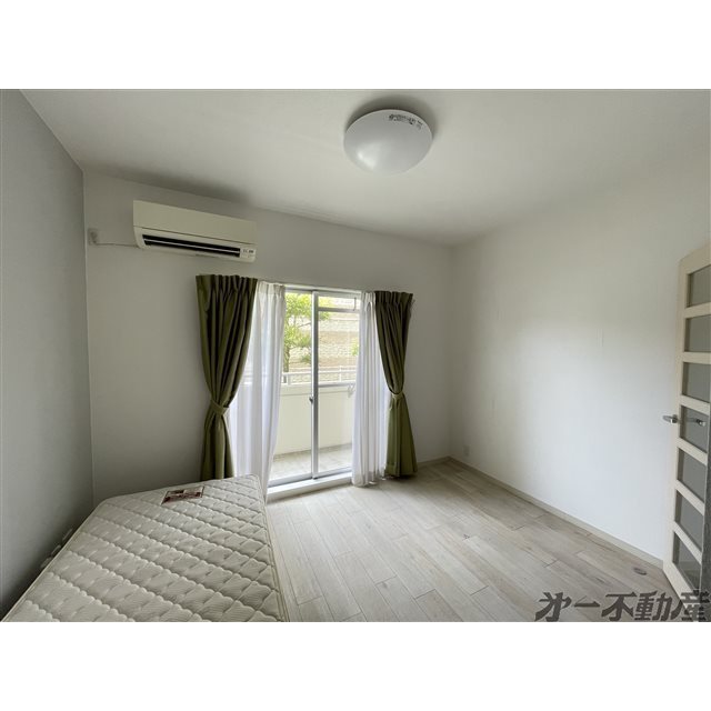 居室・リビング　洋室