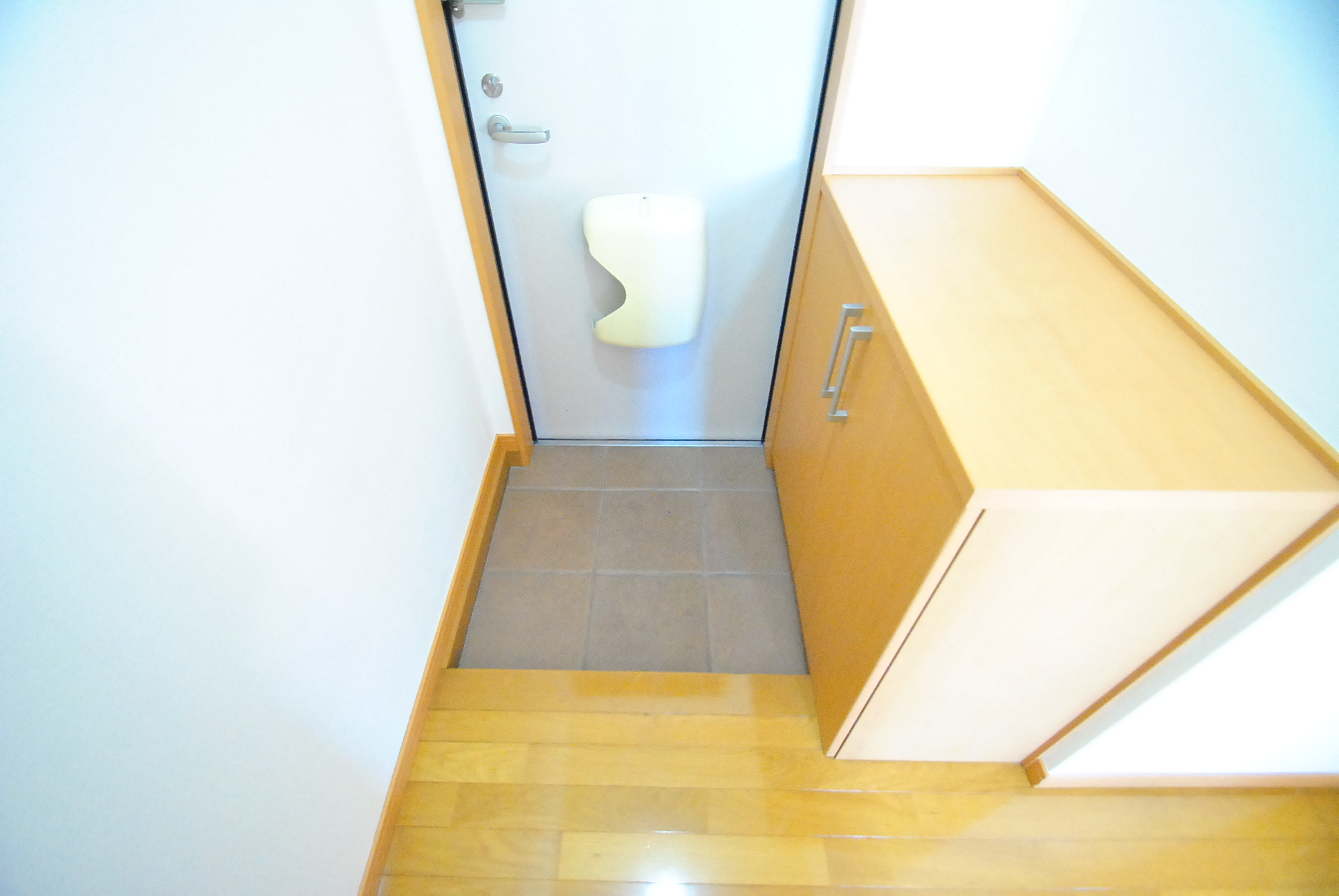 玄関　別部屋参照　左右反転有