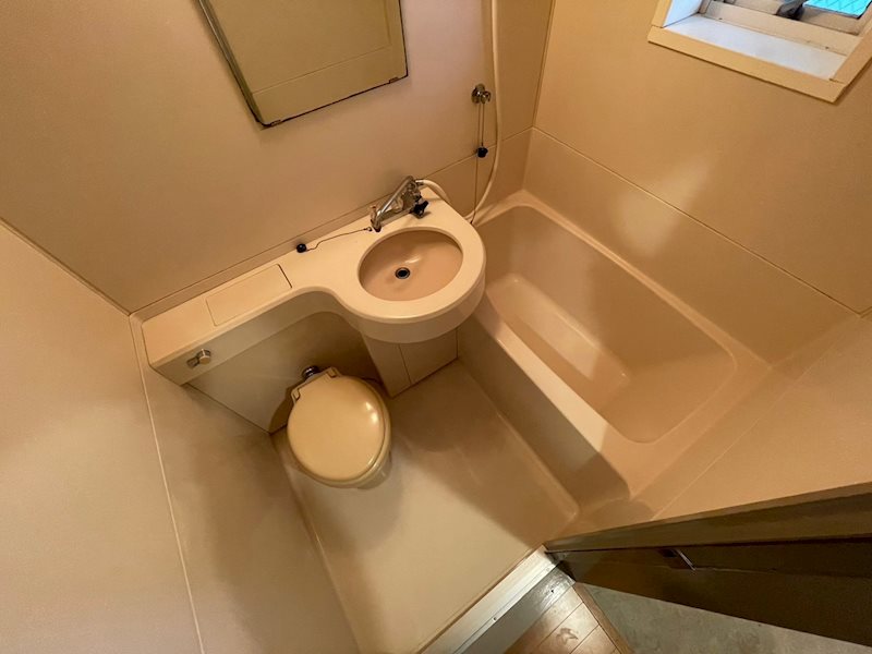 バス・シャワールーム　※別部屋の参考写真です