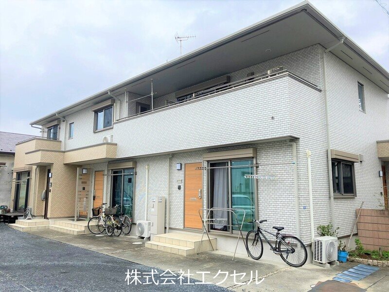 建物外観　築浅で綺麗なお部屋です。