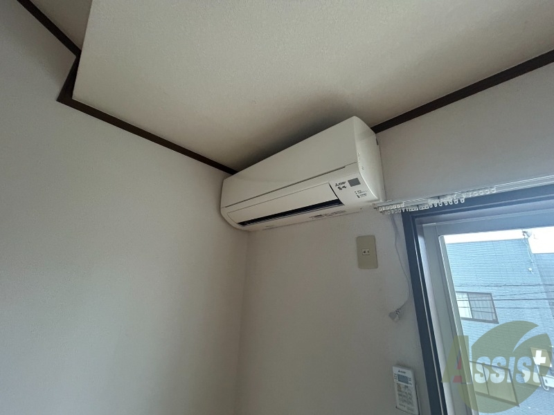 その他設備　冷房・暖房機能付きで年中空調管理ができます。