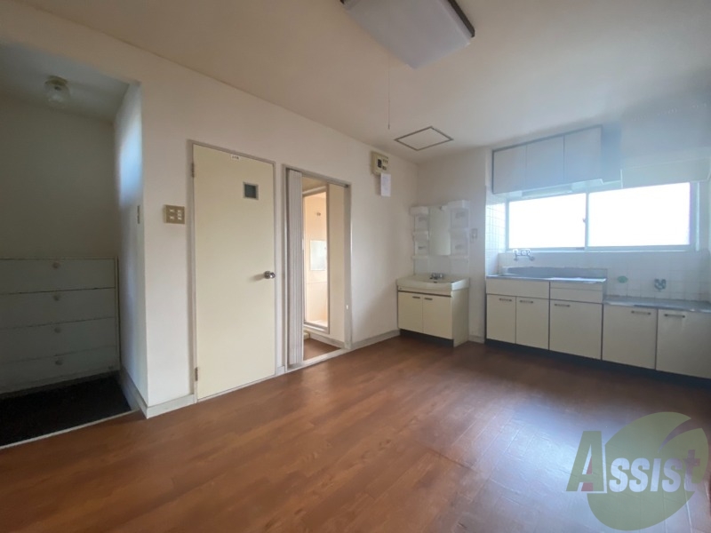 居室・リビング　７．５帖のＤＫです。広々としていますね。