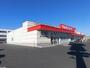 ドラックストア　ツルハドラッグ苫小牧拓勇西店（ドラッグストア）まで609m