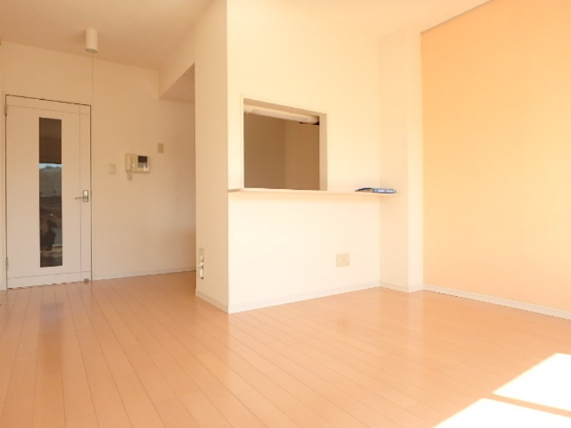 居室・リビング　図面と現状に相違がある場合には現状を優先