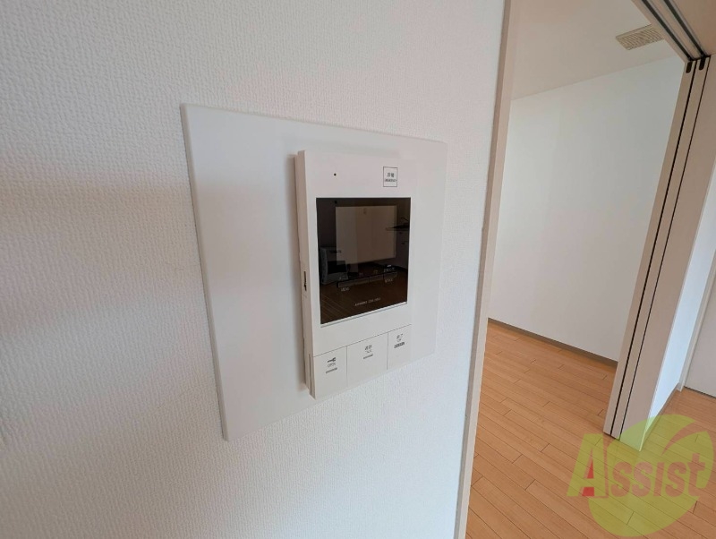 セキュリティ　インターホンで来客確認ができます。安心ですね。