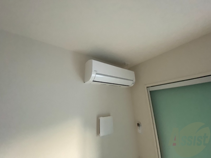 その他設備　エアコンはお部屋の角に、室温調整はおまかせ