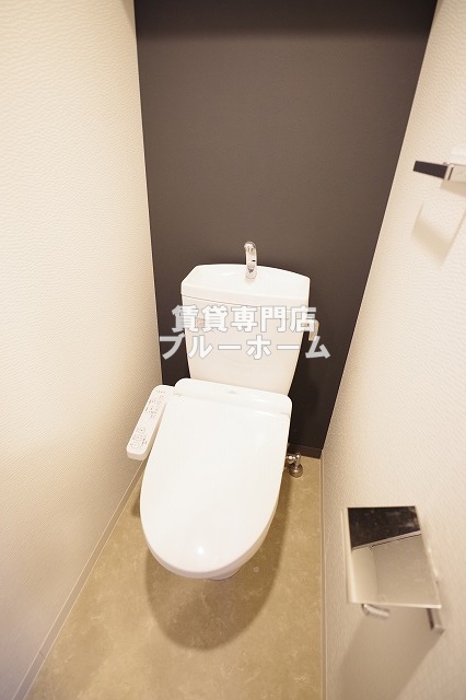 トイレ　温水洗浄便座！