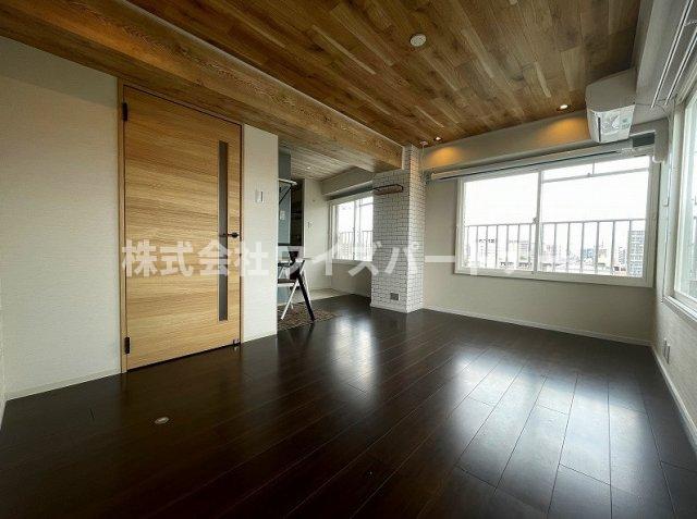 居室・リビング　※同型タイプの為、現状優先