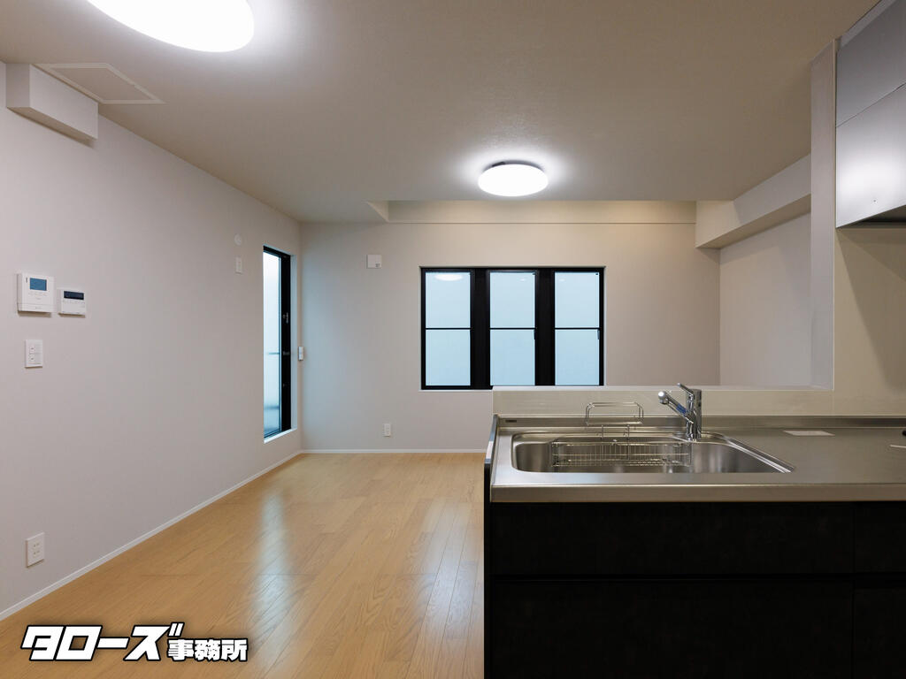 居室・リビング　（事務所・テナント相談可）