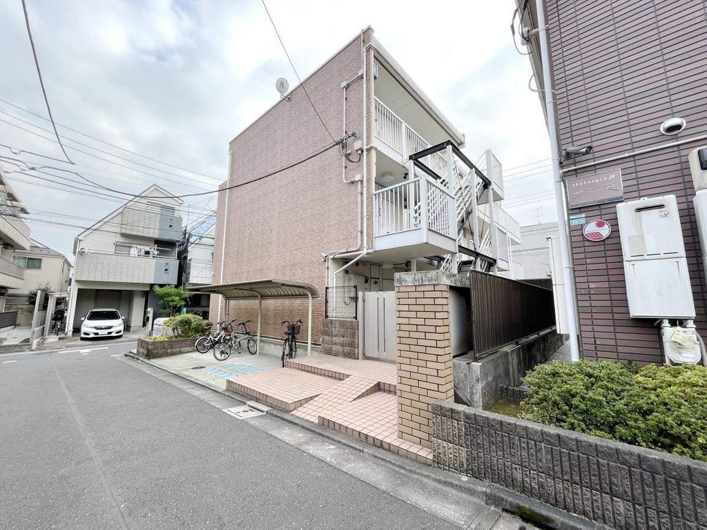 エントランス　外観