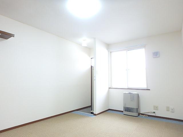 居室・リビング　１０帖のお部屋です。