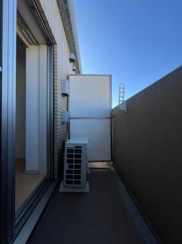 バルコニー　別部屋の参考写真となります