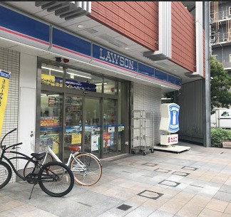 コンビニ　ローソン なんばGMタワー店（コンビニ）まで284m