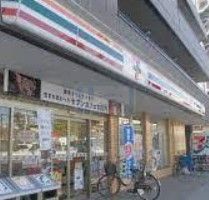 コンビニ　セブンイレブン北区岩淵北本通り店（コンビニ）まで500m