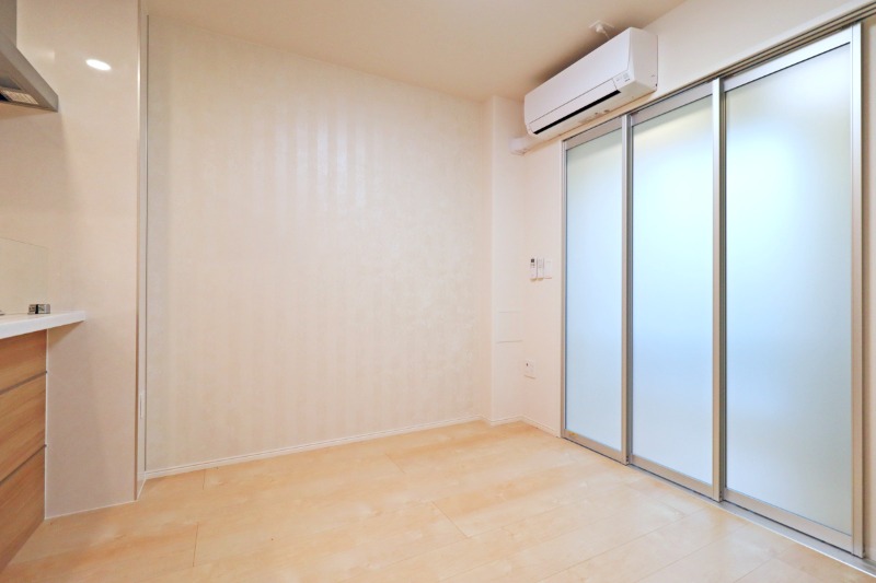 居室・リビング　図面と現状に相違がある場合には現状を優先