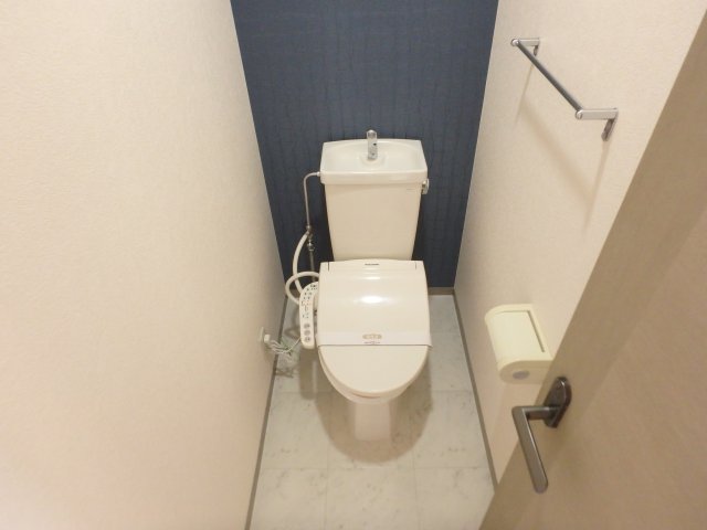 トイレ　シンプルで使いやすいトイレです