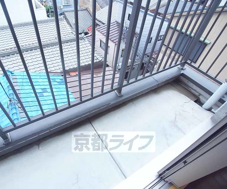 バルコニー　日当たり良好です。