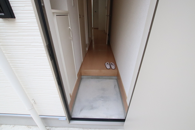 玄関　※別室参考写真