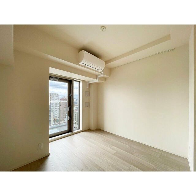 居室・リビング　参考画像　別住戸の写真です