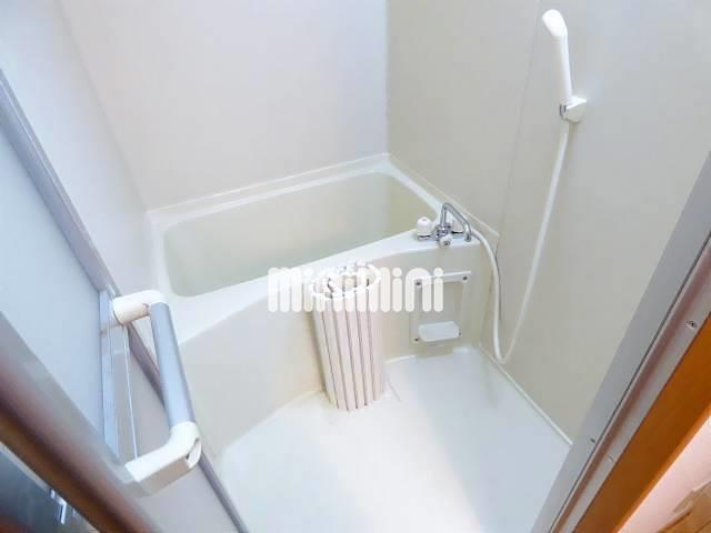 バス・シャワールーム　広々したお風呂です