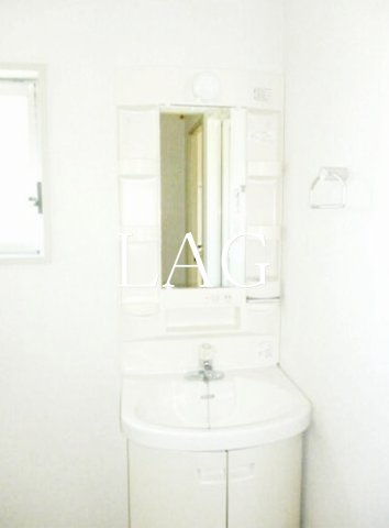 洗面設備　洗面台です。