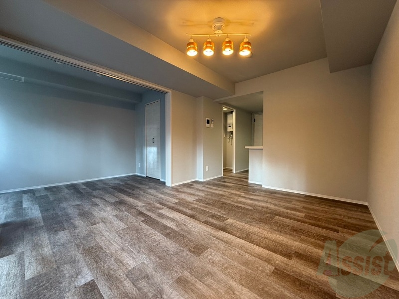 居室・リビング　広々としたリビングですね。使い勝手がよさそうですね！