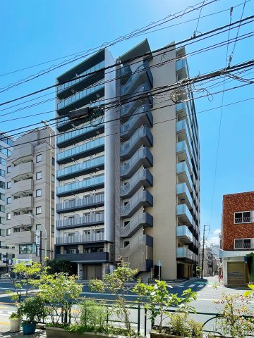 建物外観　ログ駒込