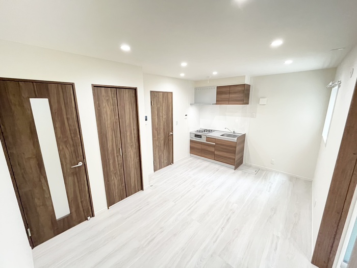 居室・リビング　※写真は同型タイプ、現況優先。