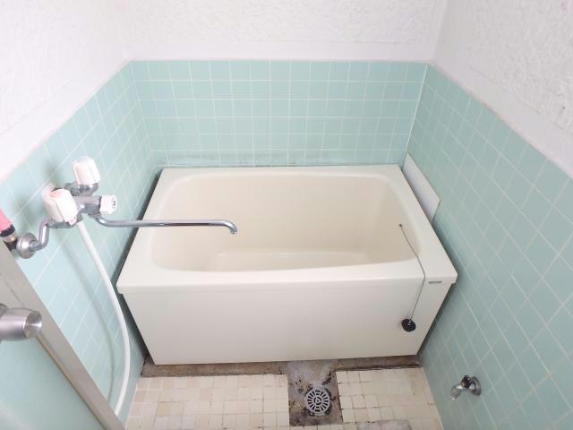 バス・シャワールーム　203