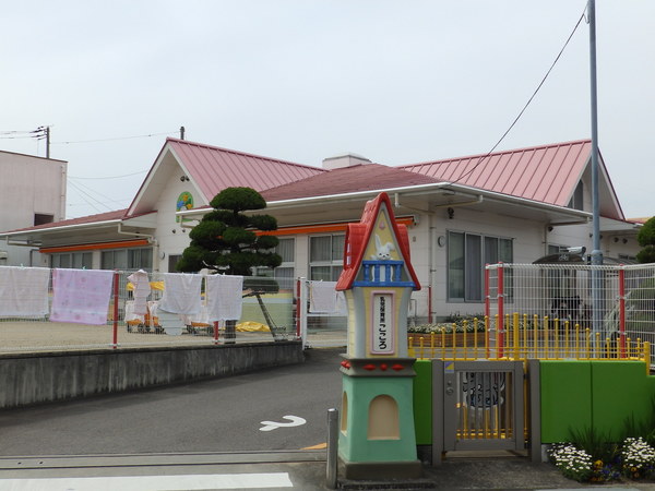 幼稚園・保育園　乳児保育所こころ（幼稚園・保育園）まで60m
