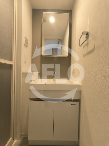 洗面設備　ジオエント福島野田レジデンス　独立洗面台